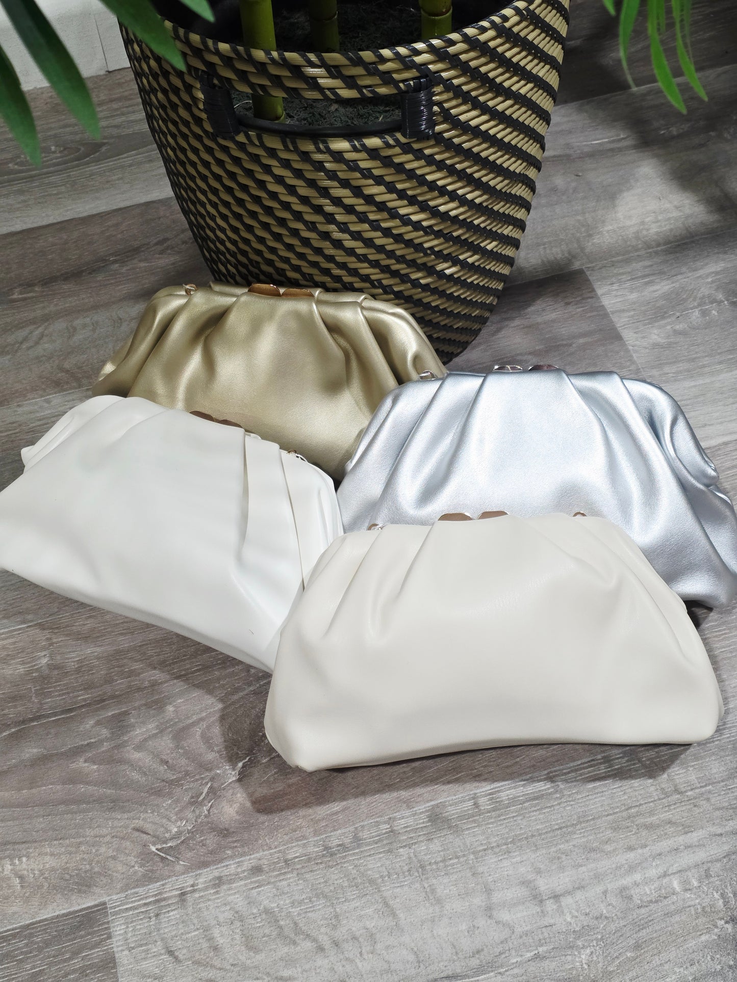 Clutch Efecto Piel