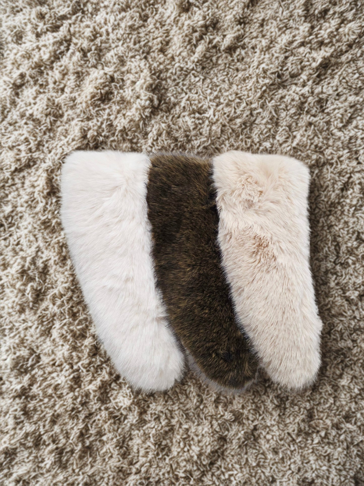 Cuello Pelo Sintético