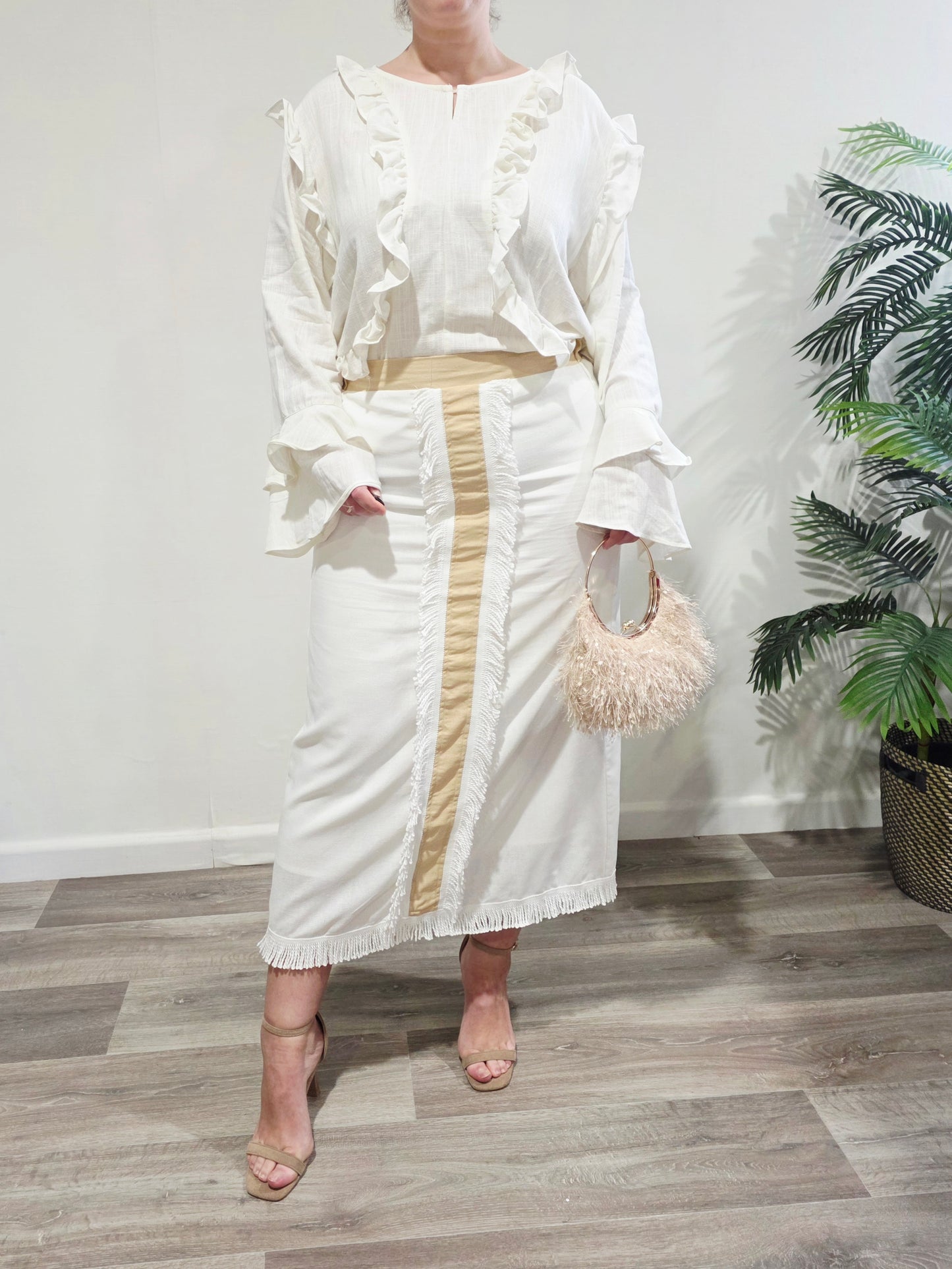 Blusa Volantes Beige