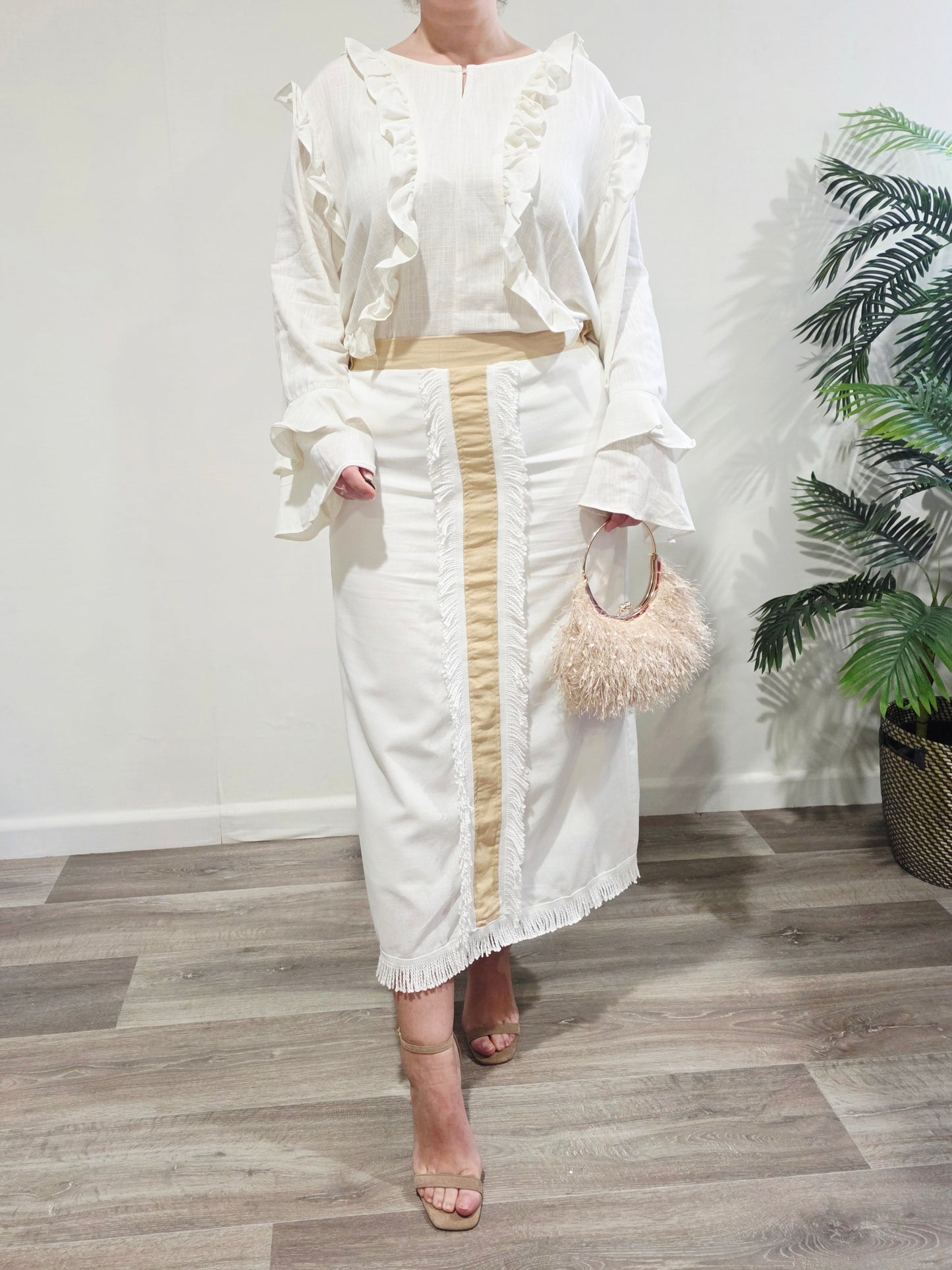 Blusa Volantes Beige