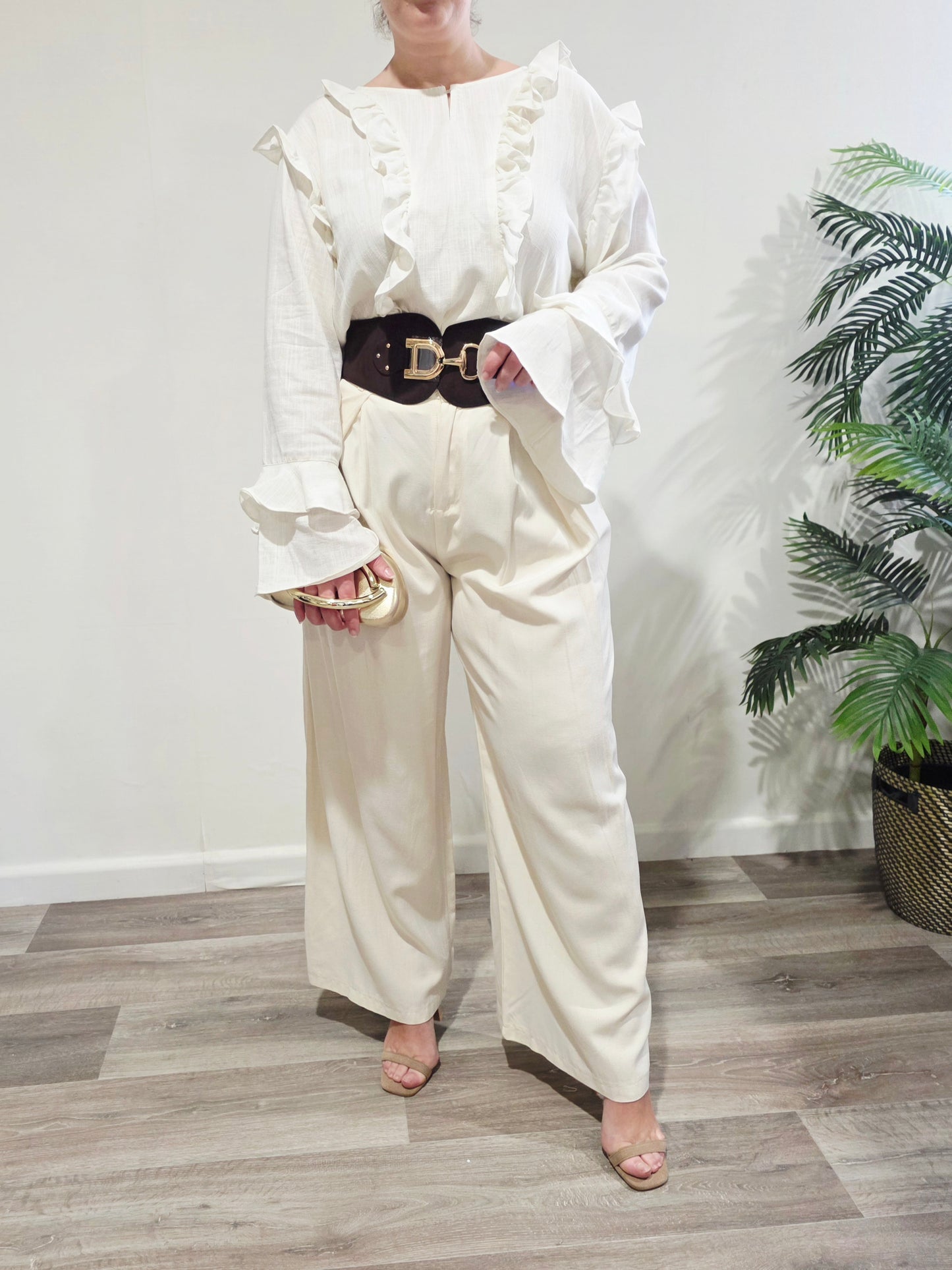 Blusa Volantes Beige