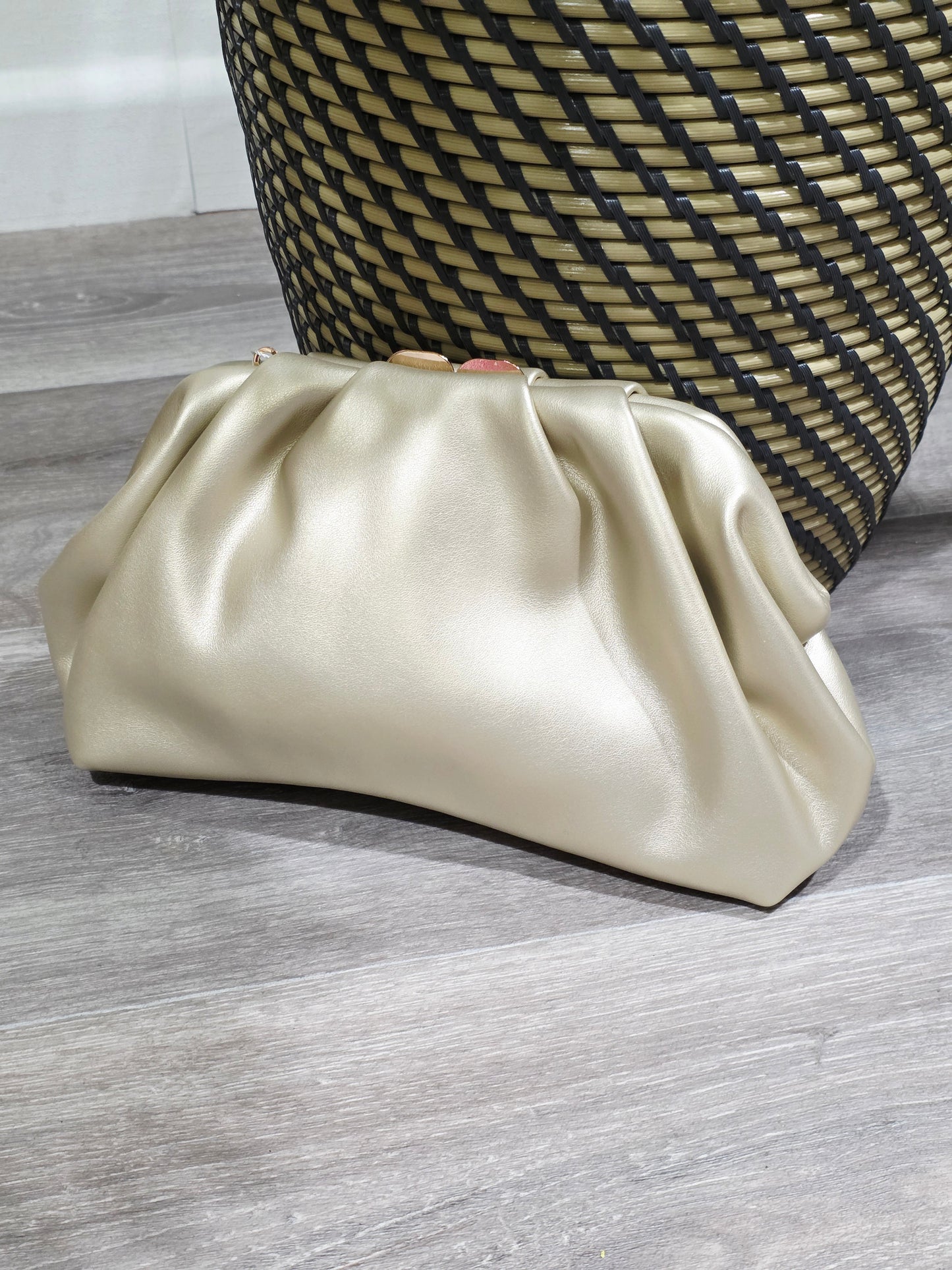 Clutch Efecto Piel