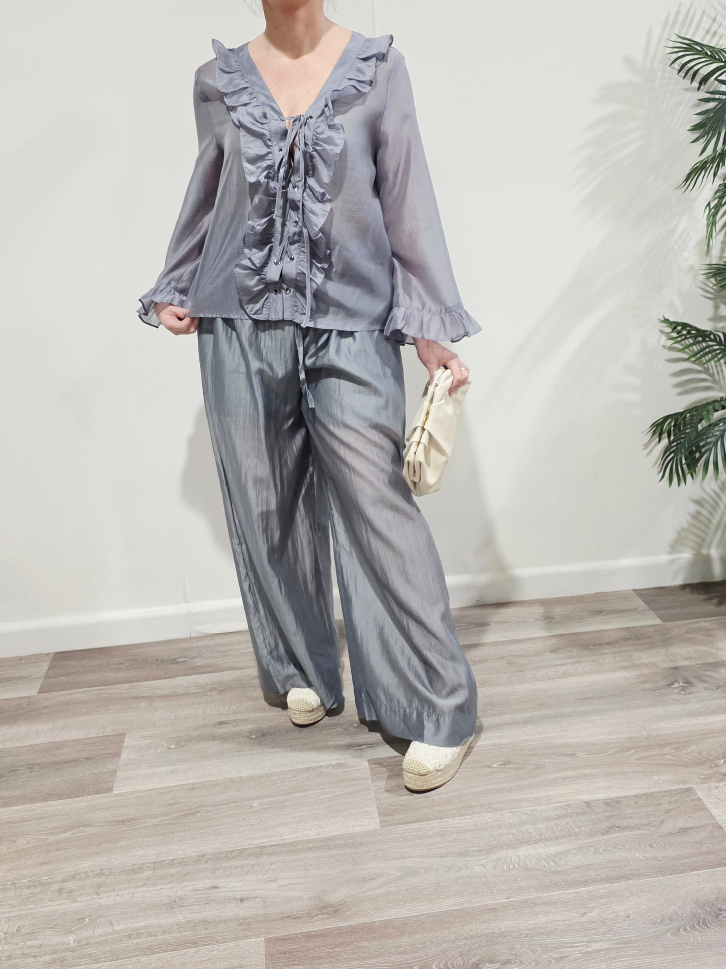 Conjunto Satinado Gris
