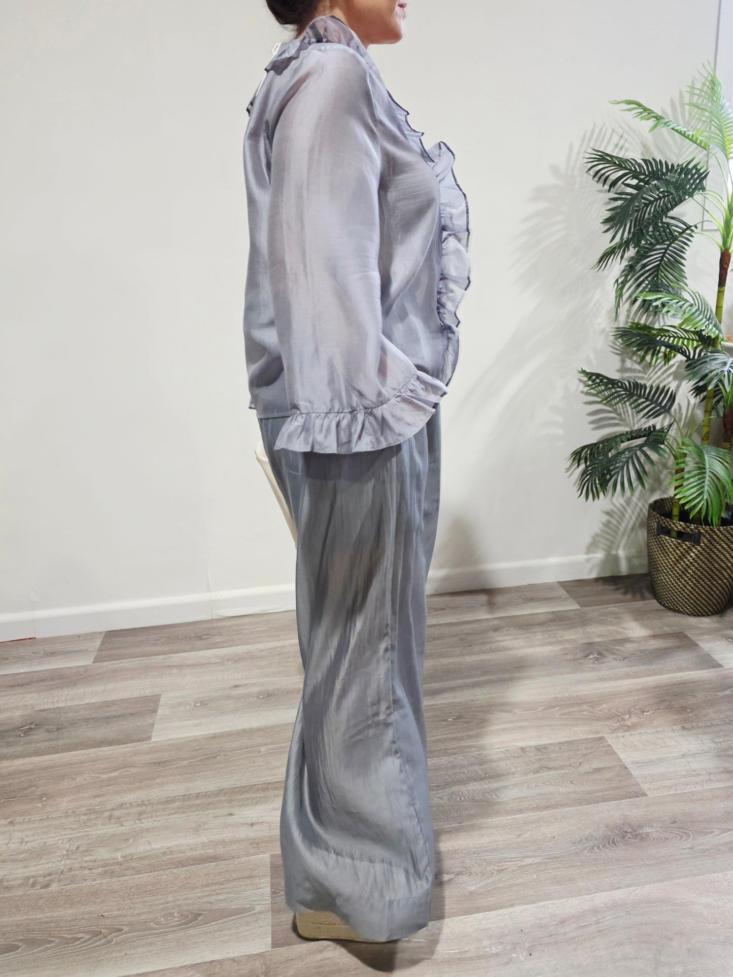 Conjunto Satinado Gris