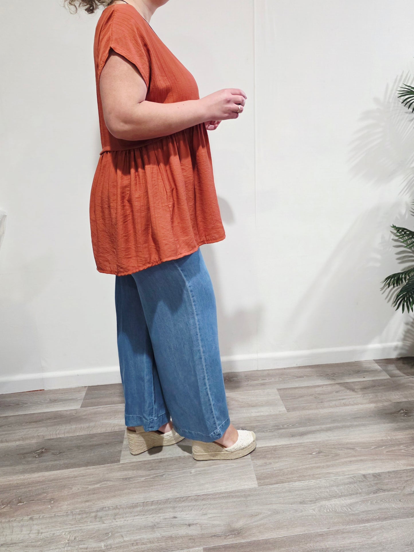 Blusa Fluida Collar