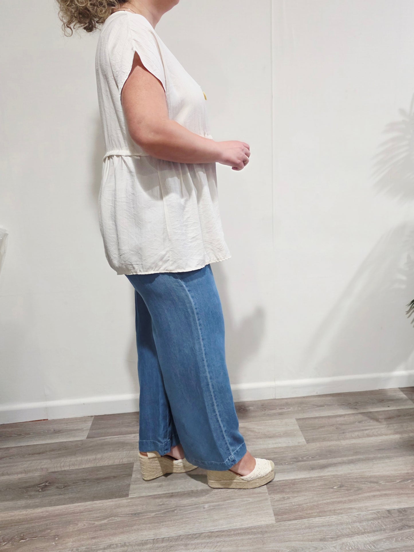 Blusa Fluida Collar