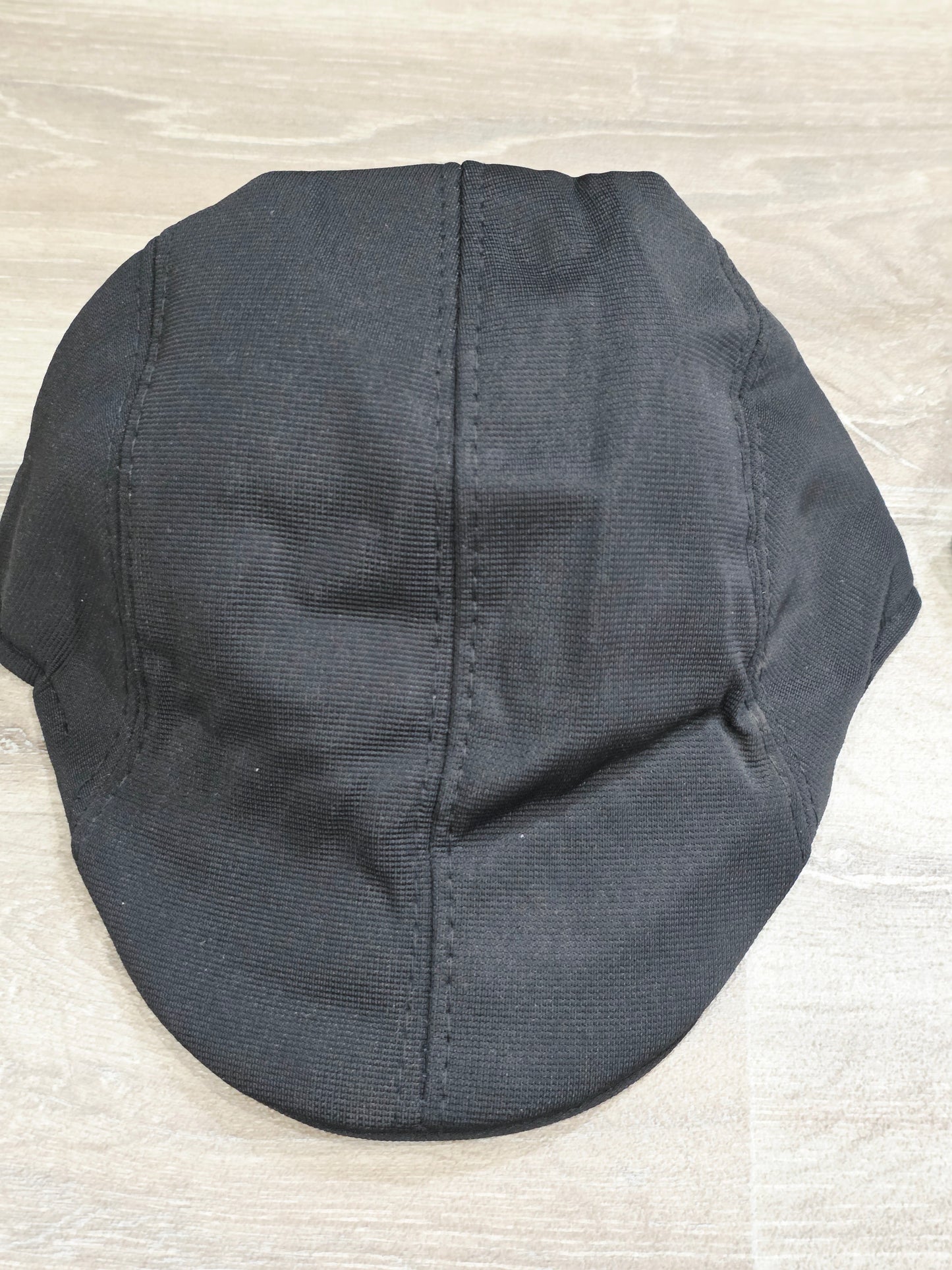 Gorra Plana Essential