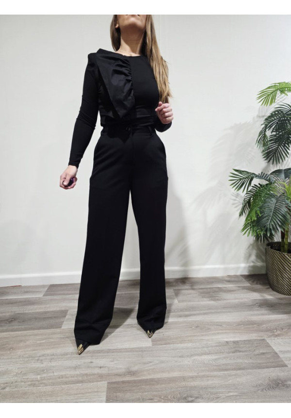 Camiseta Volante Statement