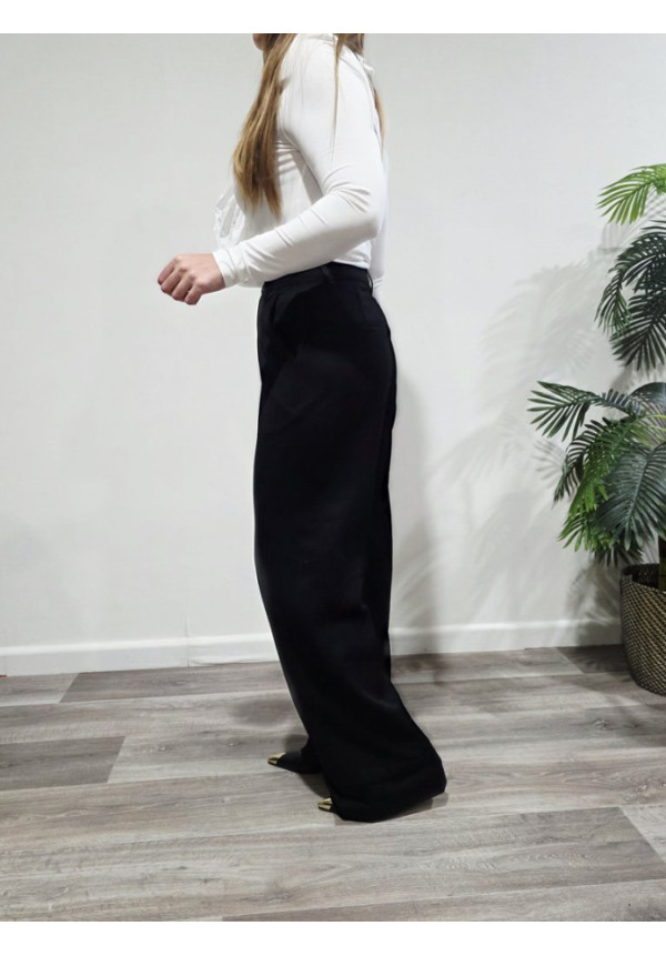 Camiseta Volante Statement