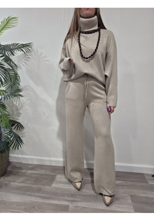 Conjunto Taupe Lana