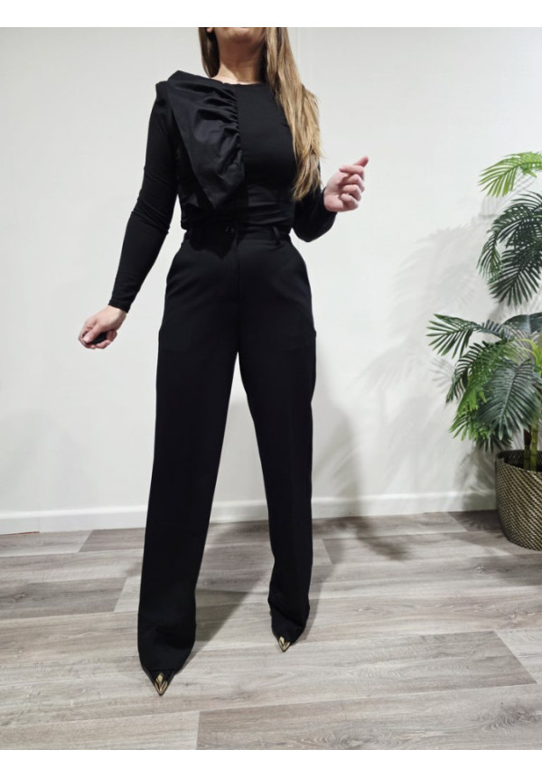 Camiseta Volante Statement