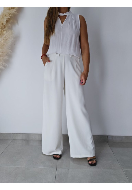 Blusa AB